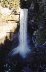 107154