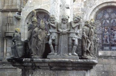 roundofstatues