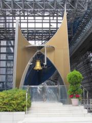 120060