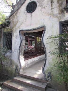 gate1