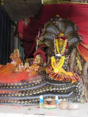 shrine2