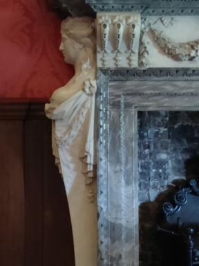 fireplaceend