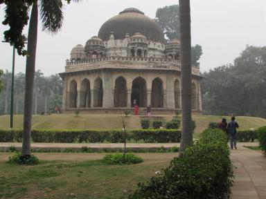 tomb1