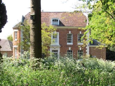 villagehouse