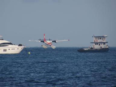 seaplane