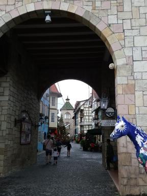 horse&gate