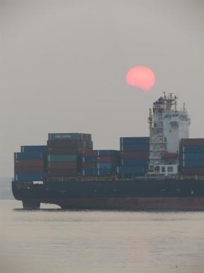 sun&containers