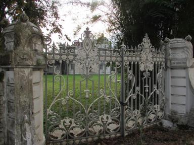 gates