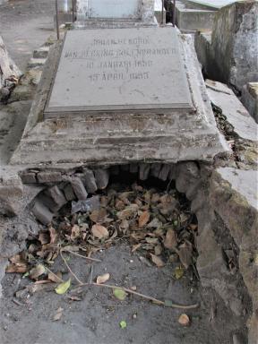 makam1