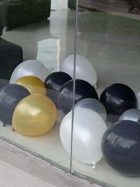 balls